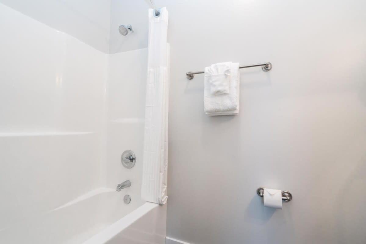 Cozysuites Music Row Stunning 2Br -Free Parking 05 내슈빌 외부 사진